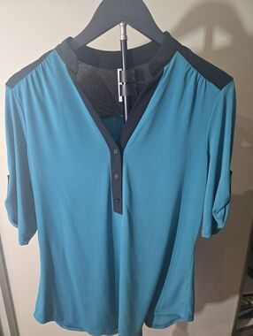 PerSeption Concept Teal and Black Short Sleeve Polo Top